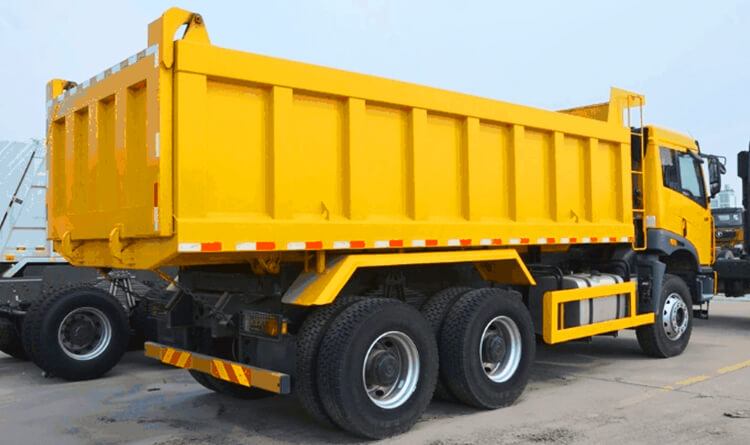 Tipper semi trailer